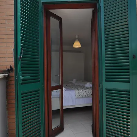 Apartment Flatinrome Fiera *