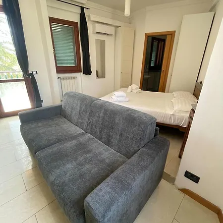Apartment Flatinrome Fiera