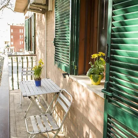 Apartment Flatinrome Fiera Ponte Galeria